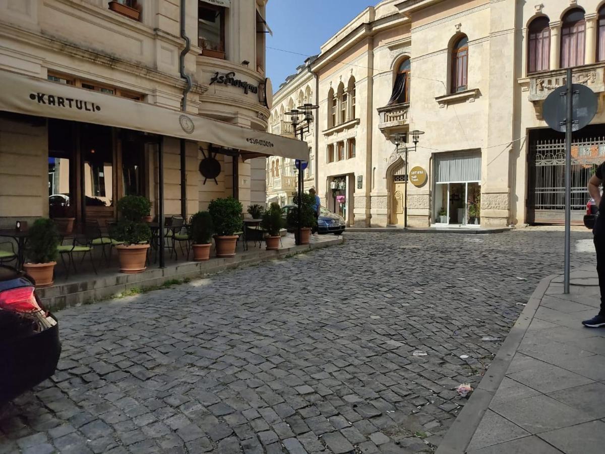 Hotel Pushkin Street Pearl à Koutaïssi Extérieur photo